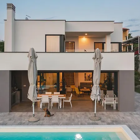 Boiky - Private Pool And Amazing Sea View, Istria