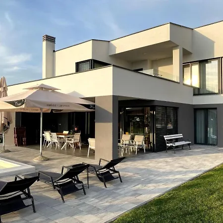 Boiky - Private Pool And Amazing Sea View, Istria ヴィラ Materada