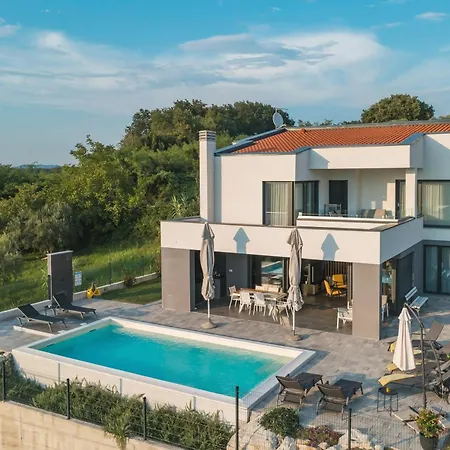Boiky - Private Pool And Amazing Sea View, Istria