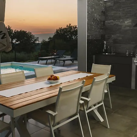 ヴィラ Boiky - Private Pool And Amazing Sea View, Istria Materada