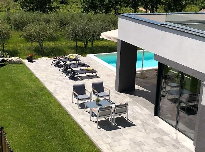 Boiky - Private Pool And Amazing Sea View, Istria